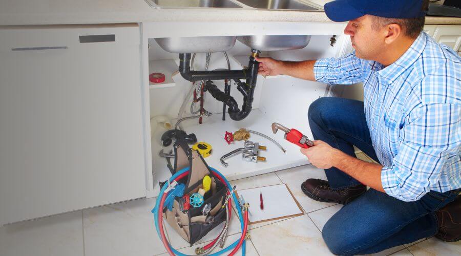 Professional emergency plumbing in Runge, TX